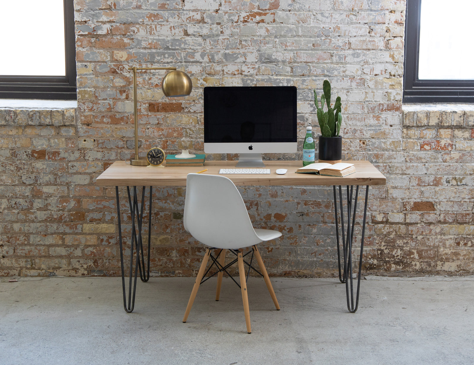Hairpin Leg Computer Desk | Wood Top | Dakota Timber Company Furniture | Fargo Furniture Store