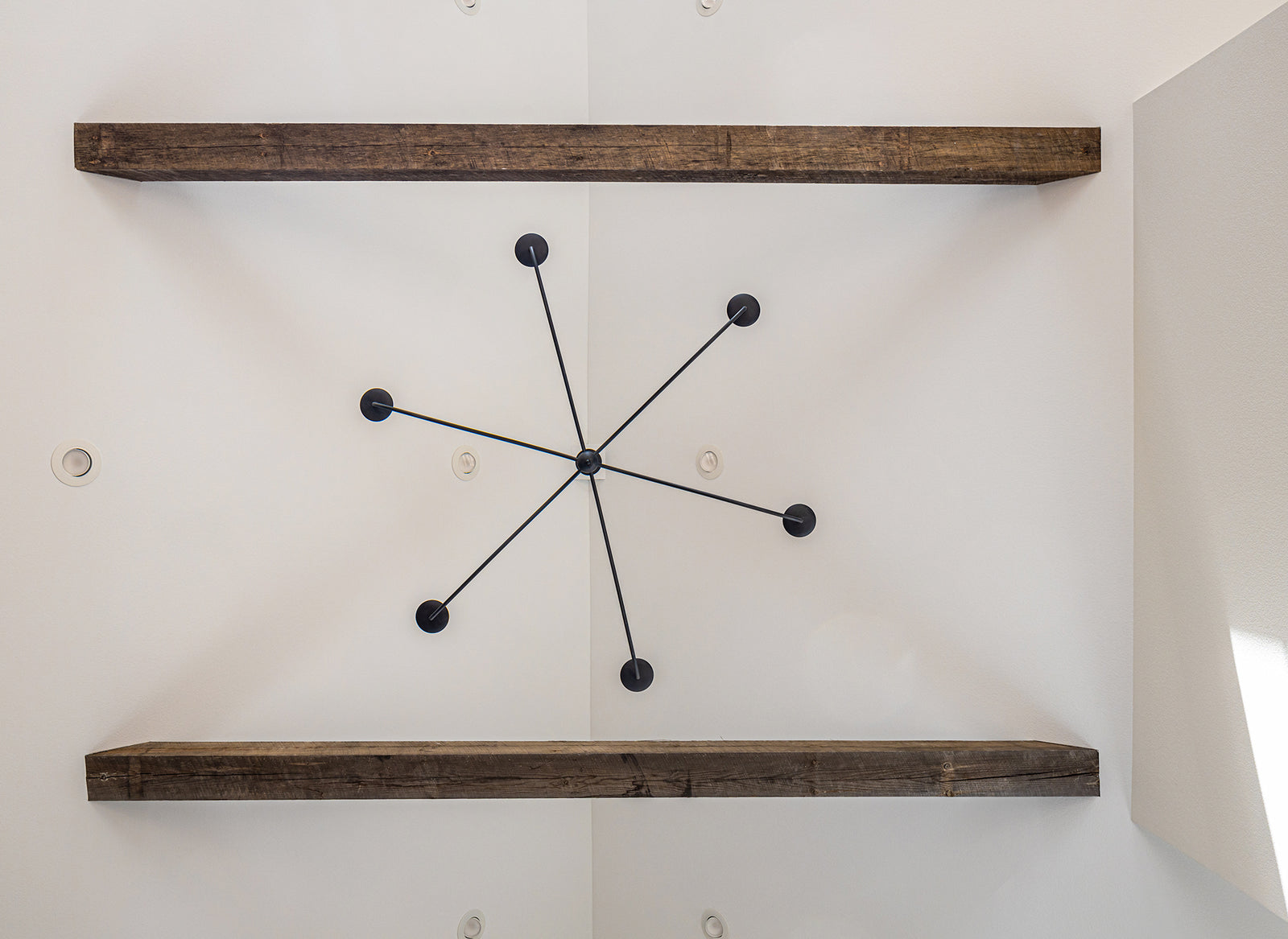 Norway Pine Ceiling Beams - Dakota Timber Wood Beams - Fargo, ND - Ceiling Timbers - Wood Beams on Ceiling