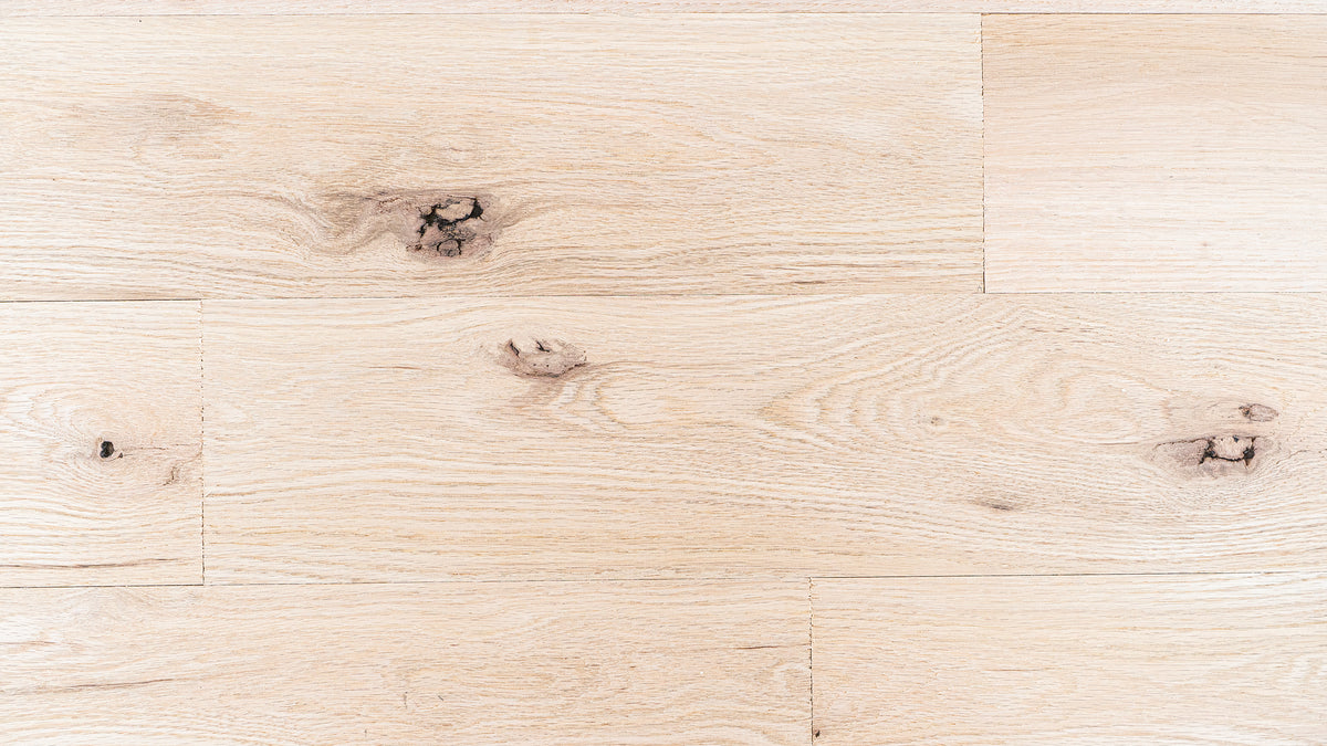 Bluewater Farms White Oak Shiplap (Sold per Sq/Ft) - Dakota Timber Co