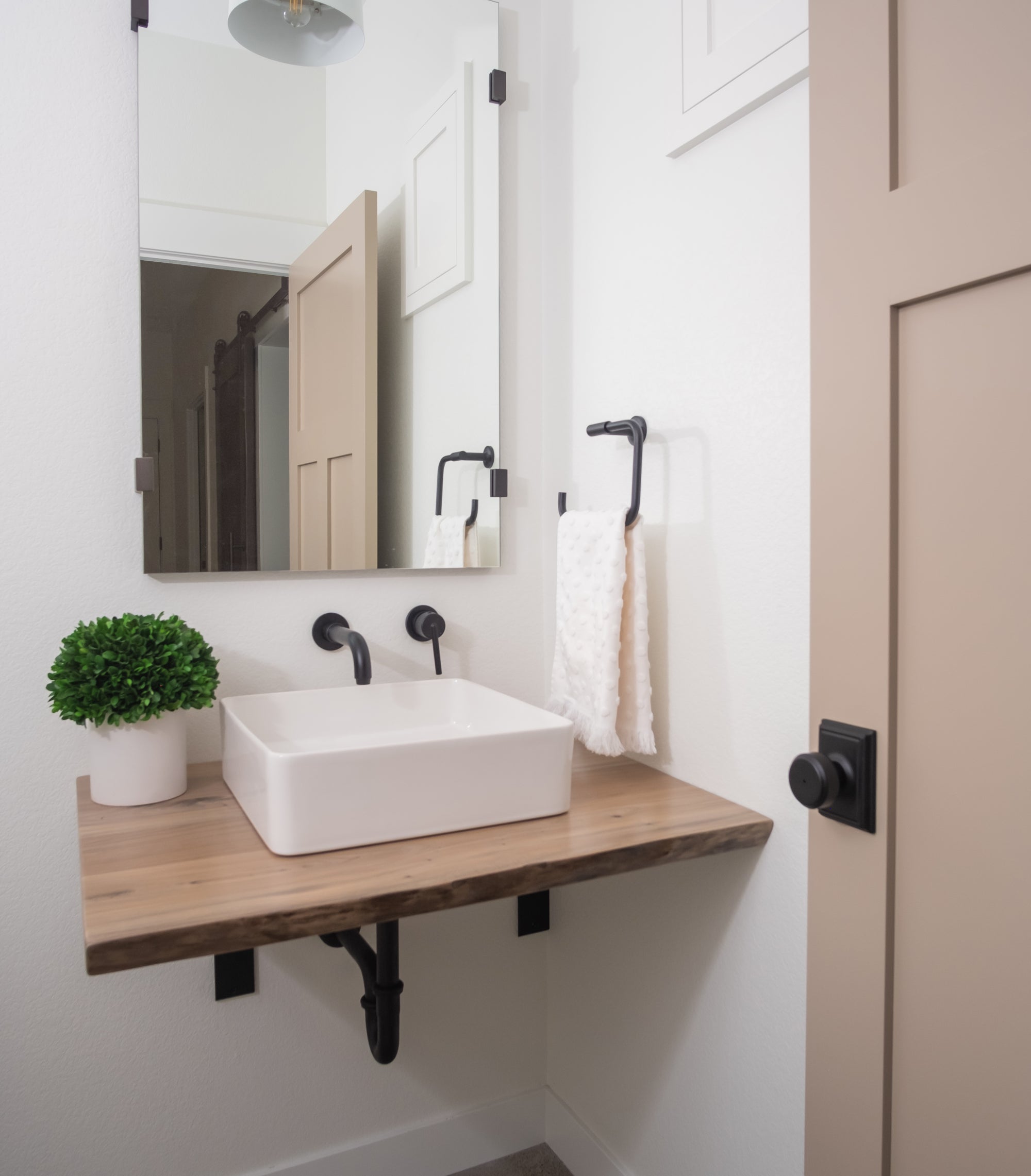 Custom Wood Bathroom Vanity Counter Top | Dakota TImber Company | Modern Wood Bath Vanity Top | Fargo Home Builders