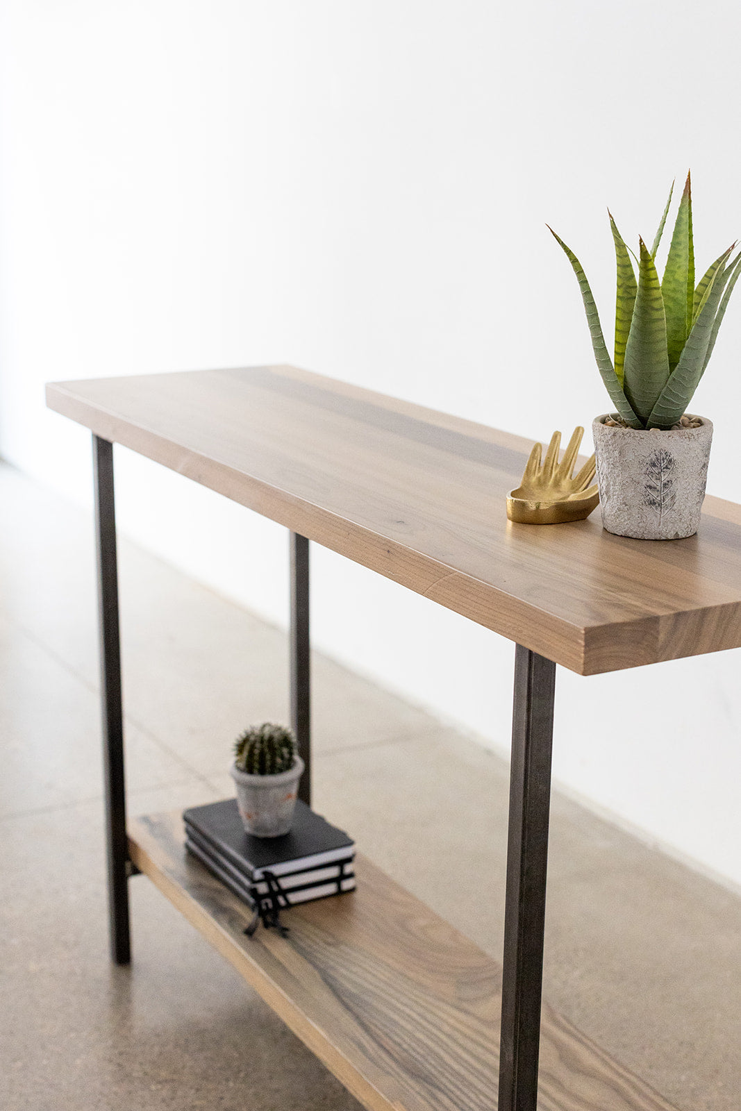 Dakota Timber Company Furniture | Console Accent Table | Best Sustainable Furniture Brands 