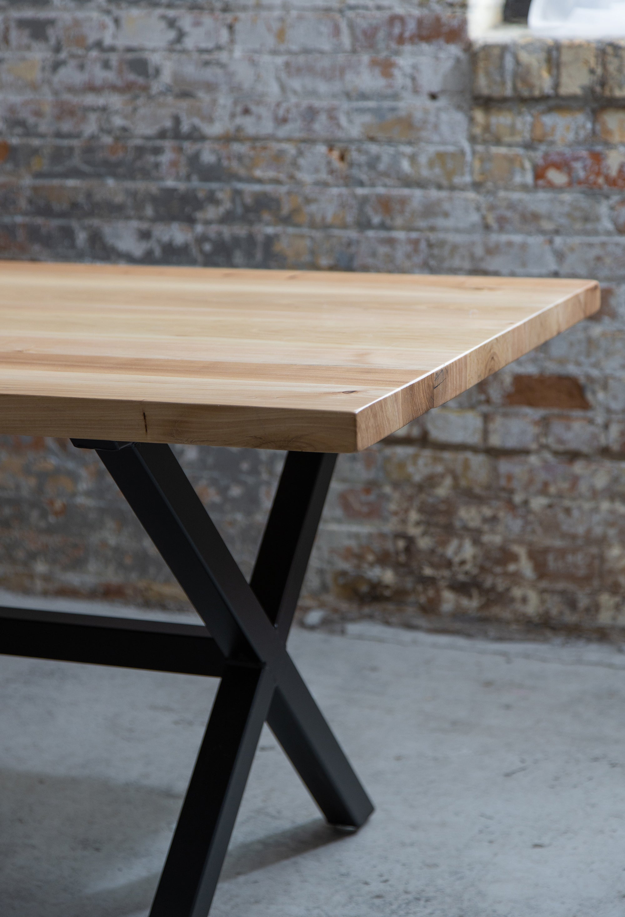 Dakota Timber Company Furniture | Farmhouse Wood Dining Table Bench |Best Sustainable Furniture Brands