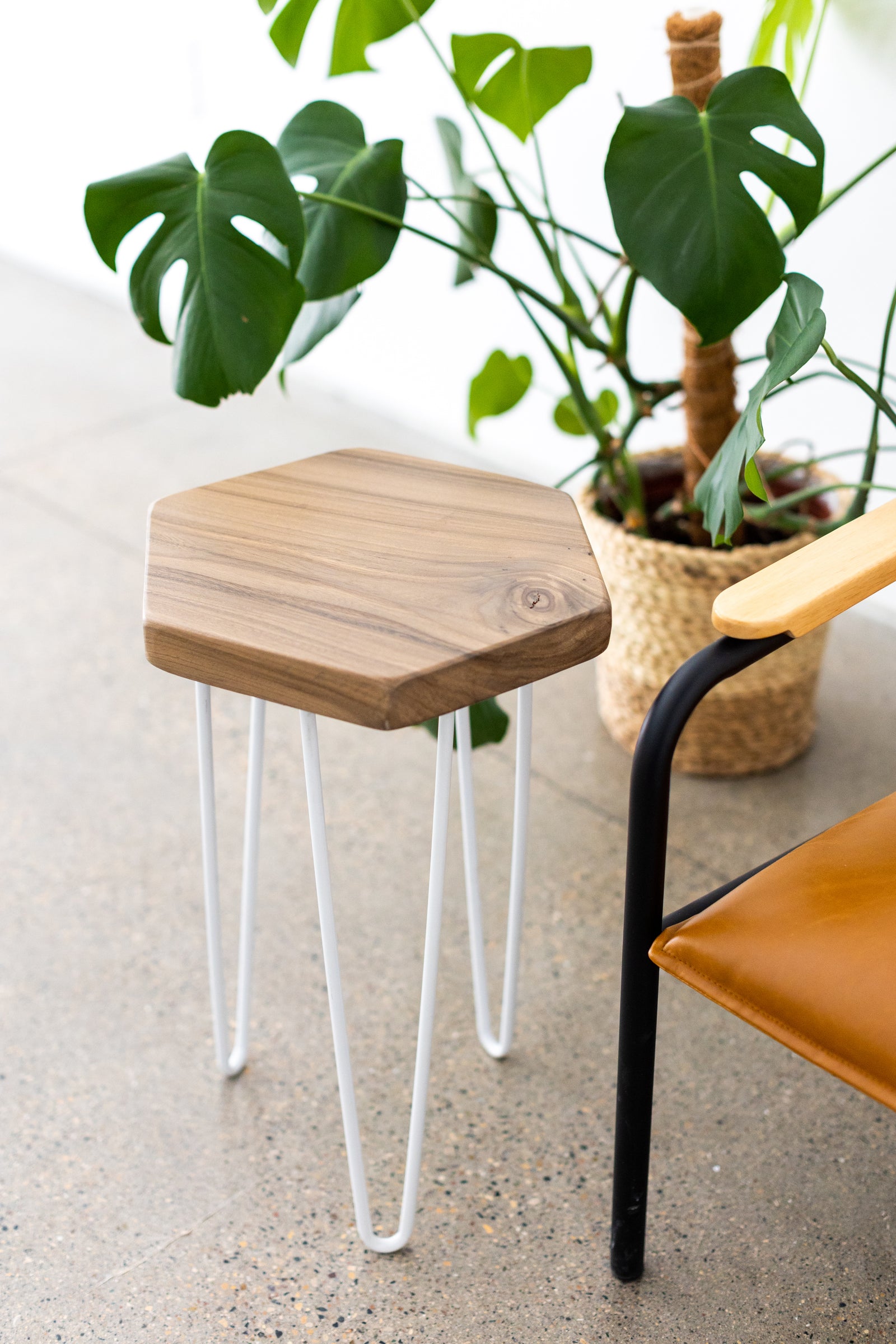 Dakota Timber Co. Accent Table - Solid Wood Accent Table Made in USA